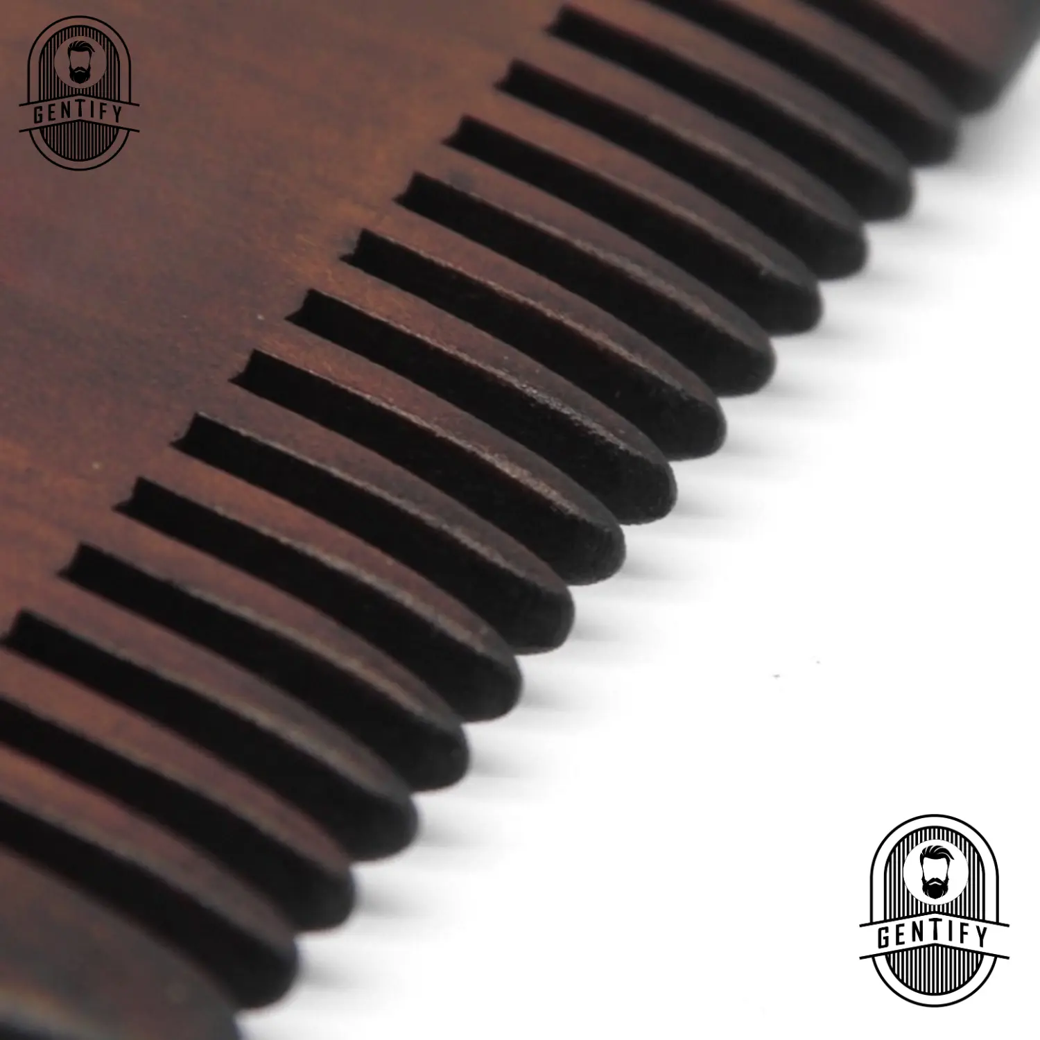 Alpha Blend Wooden Comb - Image 2